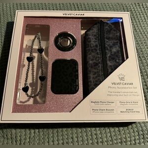 Velvet Caviar Black Leopard Accessories Set